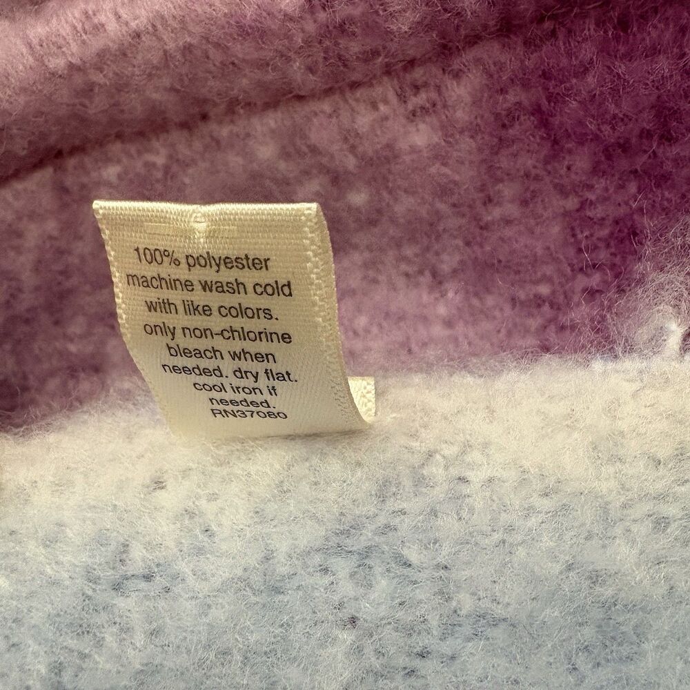 Cato Ombre Blue Purple Pink Fuzzy Blanket Scarf Pockets Fringe One Size - Picture 6 of 6